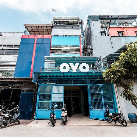 Oyo 478 Balcon Biru Hotel Jakarta Kültér fotó