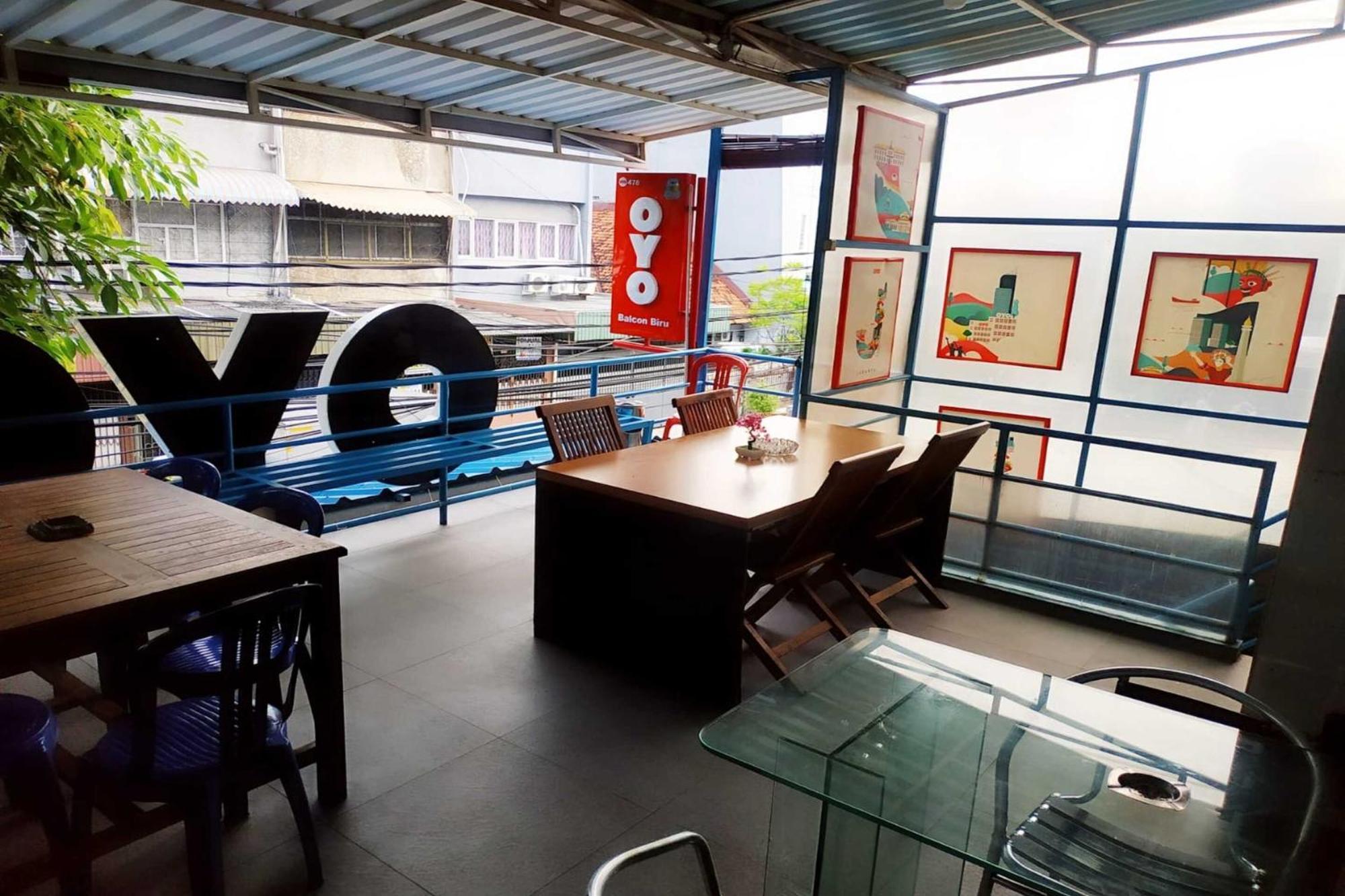 Oyo 478 Balcon Biru Hotel Jakarta Kültér fotó