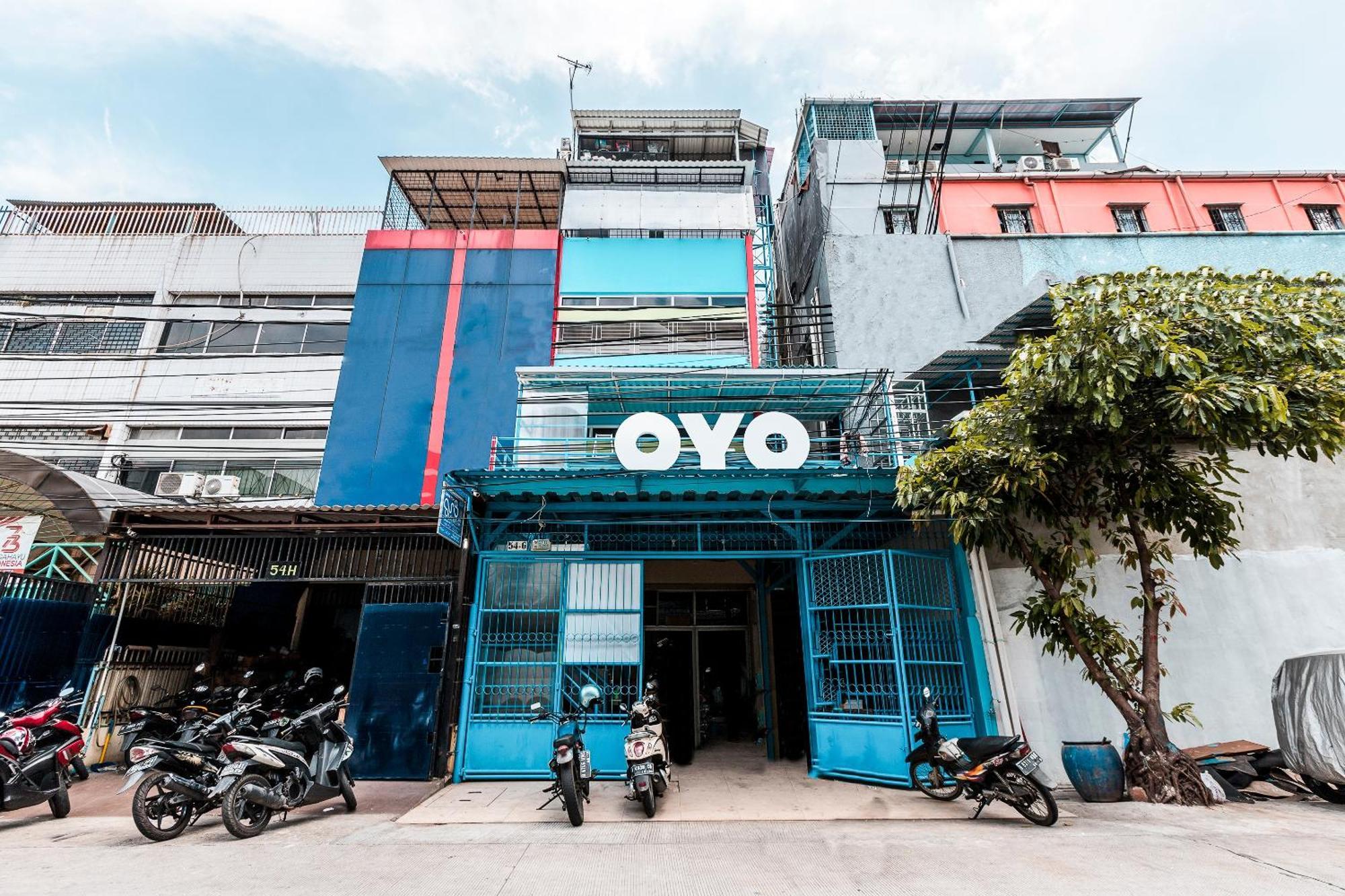 Oyo 478 Balcon Biru Hotel Jakarta Kültér fotó